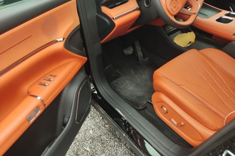 Used CHANGAN NEVO Q07 2025 Model 215 Laser Flagship Driver Seat