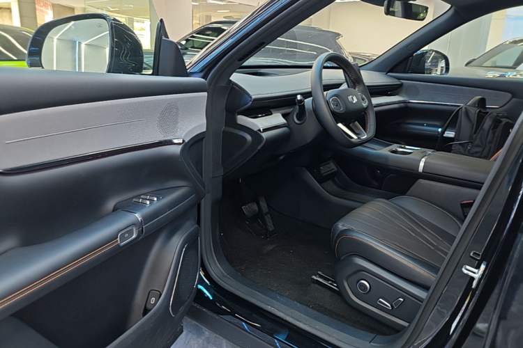 Used CHANGAN NEVO Q07 2025 215 Flagship PLUS Driver Seat
