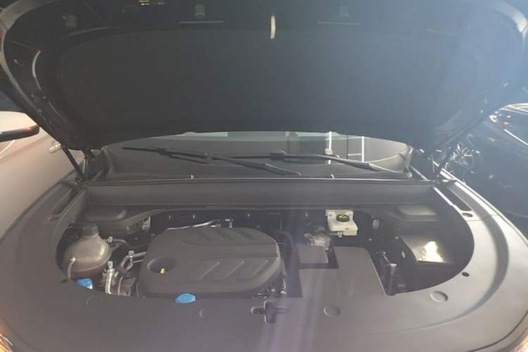 Used CHANGAN NEVO Q07 2025 215 Prestige Edition Engine Bay