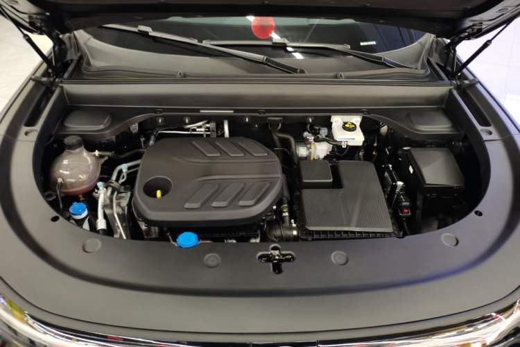 Used CHANGAN NEVO Q07 2025 215 Prestige Edition Engine Bay