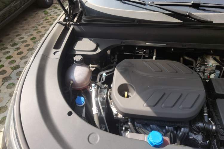 Used CHANGAN NEVO Q07 2025 215 Prestige Edition Engine Bay Right