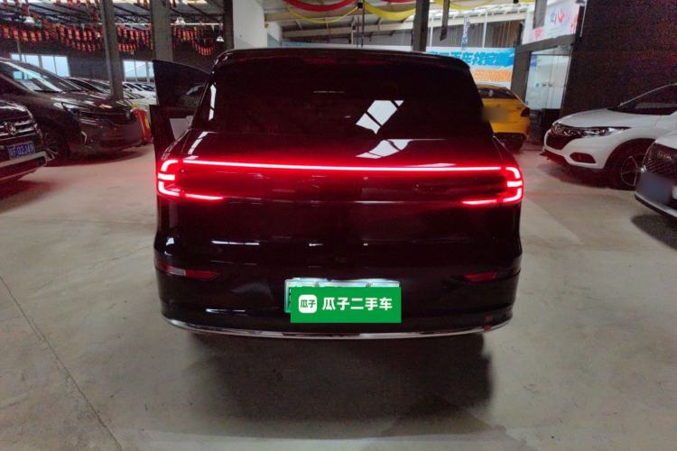 Used CHANGAN NEVO Q07 2025 215 Flagship Edition Exterior 4