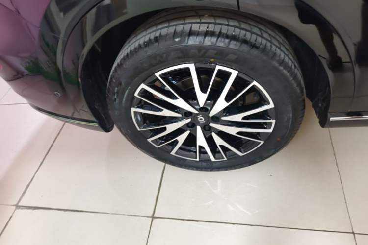 Used CHANGAN NEVO Q07 2025 215 Prestige Edition Exterior 5