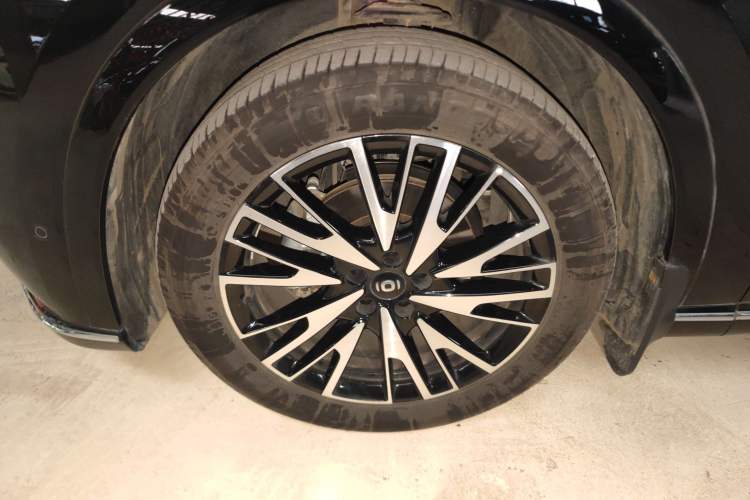 Used CHANGAN NEVO Q07 2025 215 Flagship Edition Exterior 7