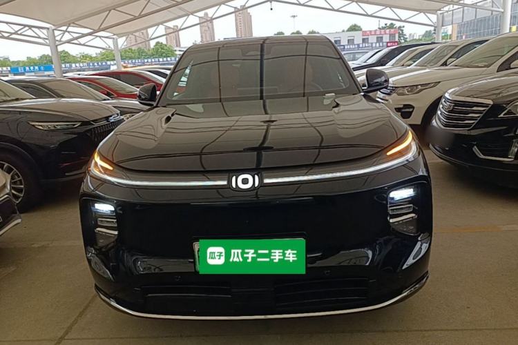 Used CHANGAN NEVO Q07 2025 215 Flagship Edition Front