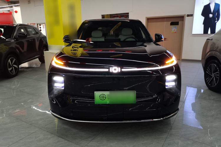 Used CHANGAN NEVO Q07 2025 215 Prestige Edition Front