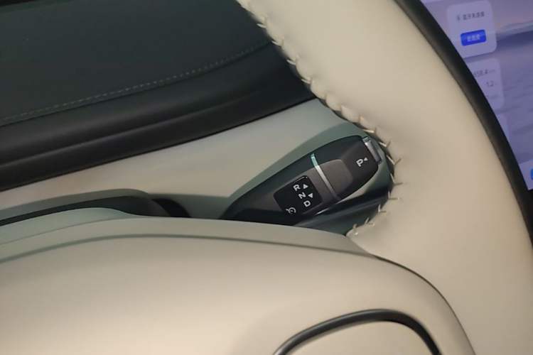 Used CHANGAN NEVO Q07 2025 215 Prestige Edition Gear Lever