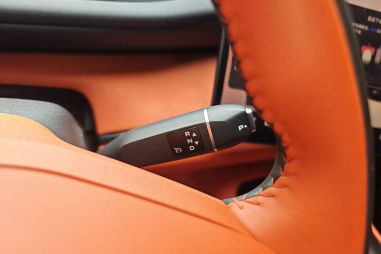 Used CHANGAN NEVO Q07 2025 215 Flagship PLUS Gear Lever