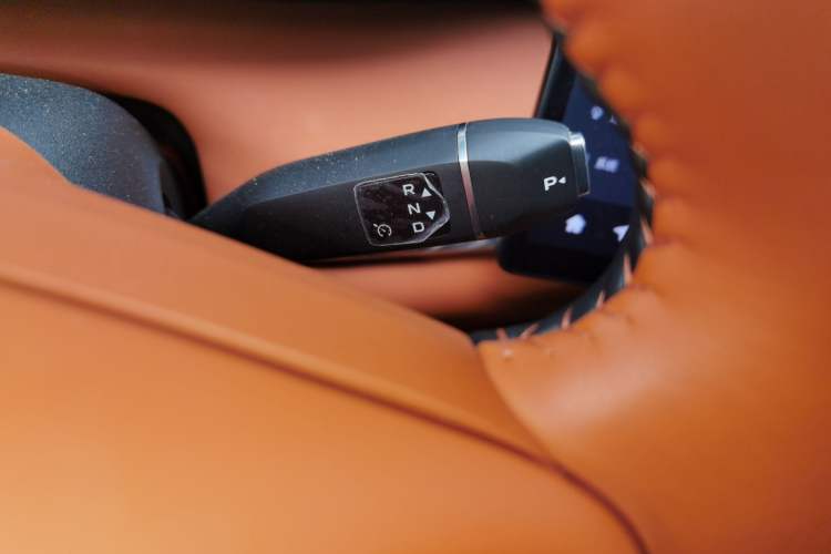 Used CHANGAN NEVO Q07 2025 215 Flagship PLUS Gear Lever
