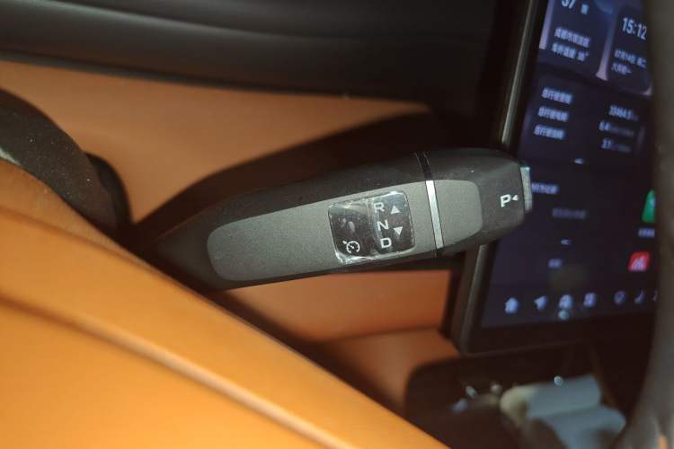Used CHANGAN NEVO Q07 2025 215 Prestige Edition Gear Lever