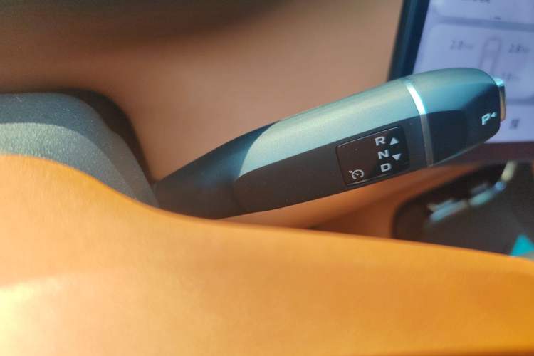 Used CHANGAN NEVO Q07 2025 145 Prestige Edition Gear Lever