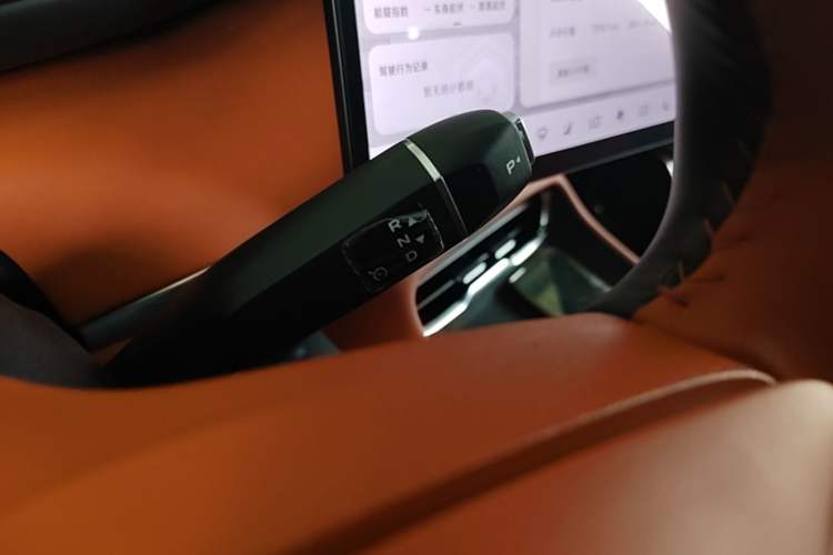 Used CHANGAN NEVO Q07 2025 215 Flagship PLUS Gear Lever