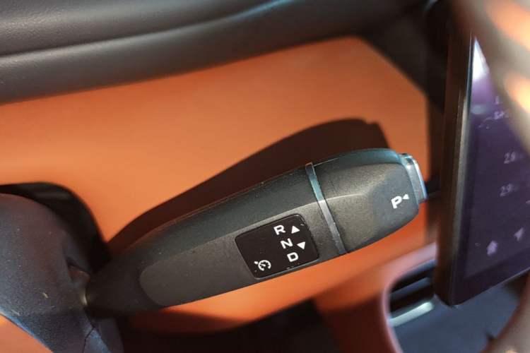 Used CHANGAN NEVO Q07 2025 215 Flagship Edition Gear Lever