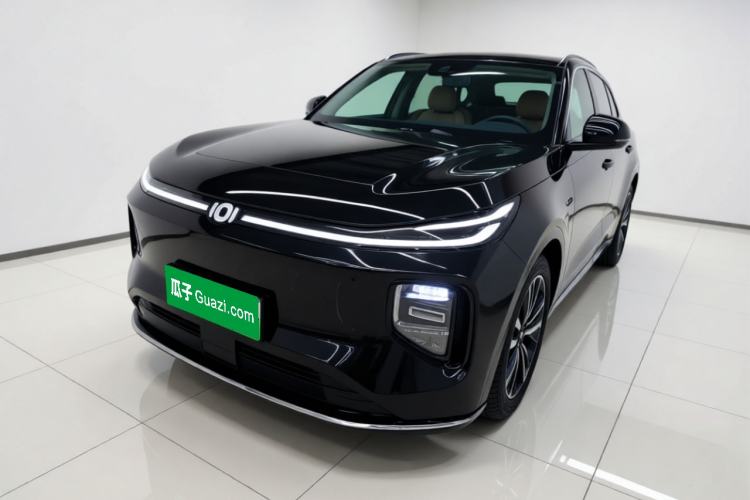 CHANGAN NEVO Q07 2025 215 Flagship Edition