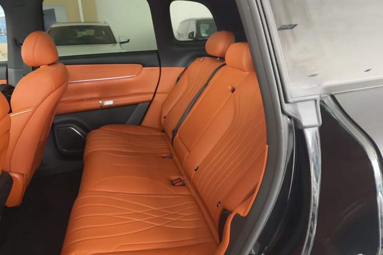 Used CHANGAN NEVO Q07 2025 215 Flagship PLUS Interior 1