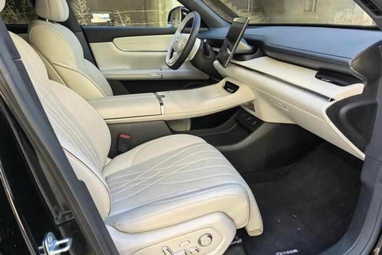 Used CHANGAN NEVO Q07 2025 215 Prestige Edition Interior 4