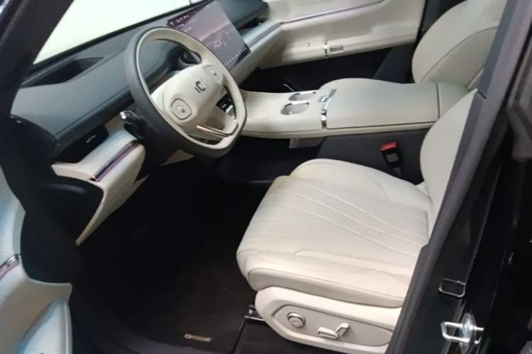 Used CHANGAN NEVO Q07 2025 215 Prestige Edition Left Front Seat