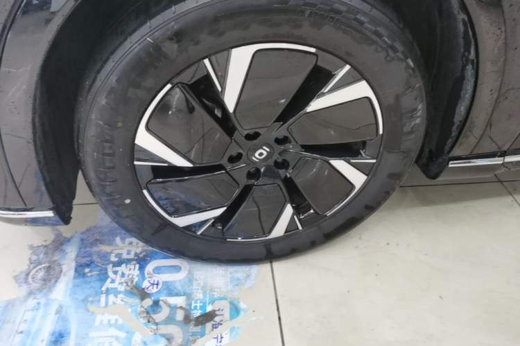 Used CHANGAN NEVO Q07 2025 215 Prestige Edition Left Front Wheel Hub