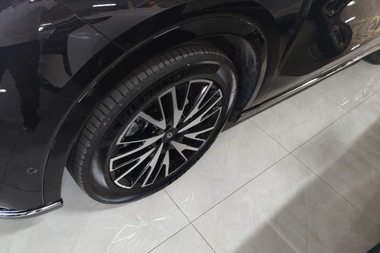 Used CHANGAN NEVO Q07 2025 215 Flagship PLUS Left Front Wheel Hub