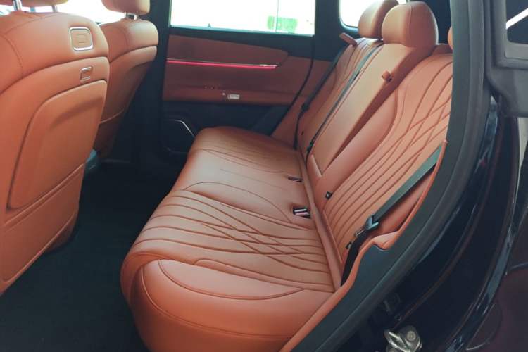 Used CHANGAN NEVO Q07 2025 215 Flagship PLUS Left Rear Seat