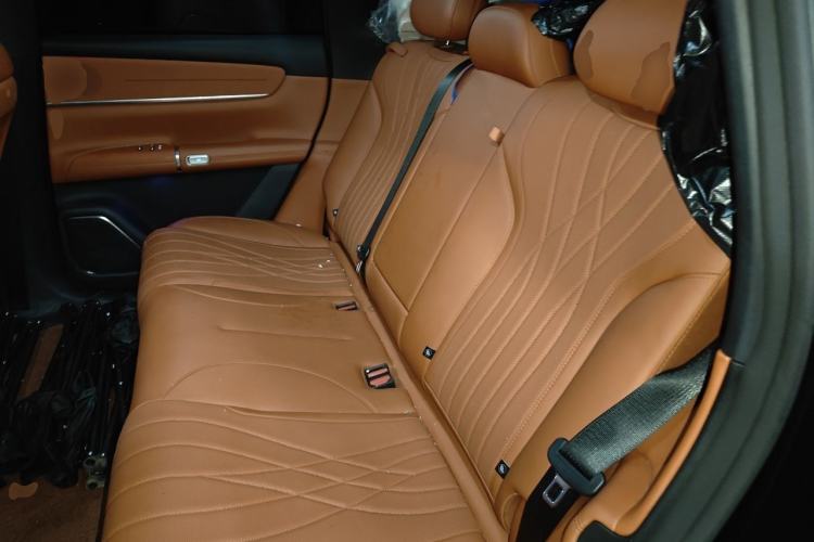 Used CHANGAN NEVO Q07 2025 215 Prestige Edition Left Rear Seat