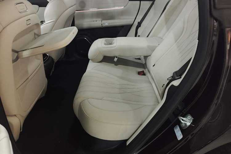 Used CHANGAN NEVO Q07 2025 215 Flagship PLUS Left Rear Seat