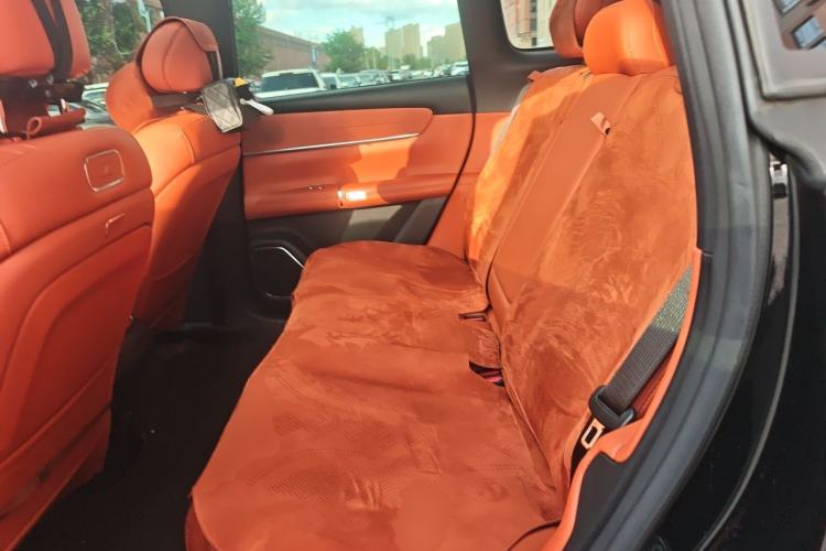 Used CHANGAN NEVO Q07 2025 145 Prestige Edition Left Rear Seat
