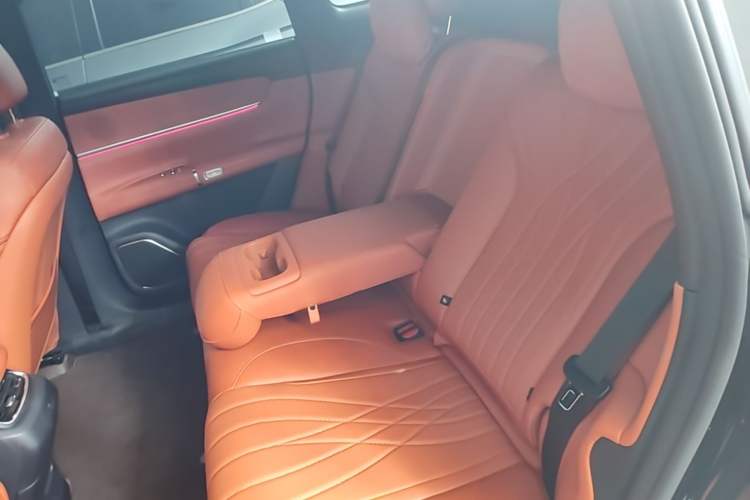 Used CHANGAN NEVO Q07 2025 145 Prestige Edition Left Rear Seat