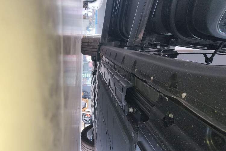Used CHANGAN NEVO Q07 2025 215 Prestige Edition Left Side Sill