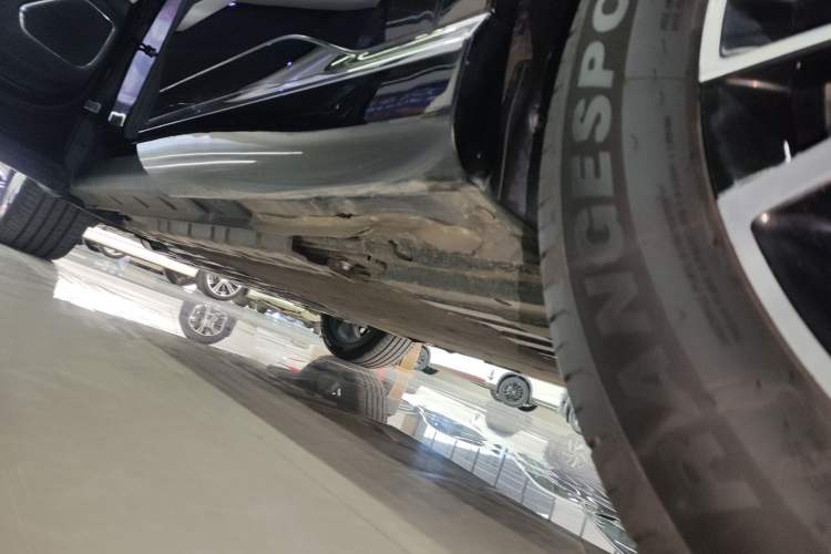 Used CHANGAN NEVO Q07 2025 215 Prestige Edition Left Side Sill