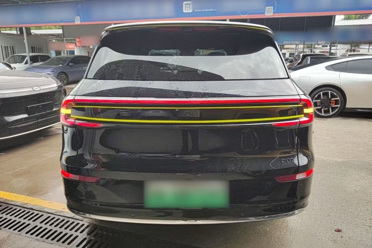 Used CHANGAN NEVO Q07 2025 215 Flagship Edition Rear