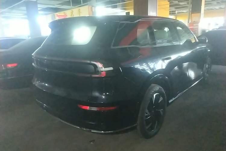 Used CHANGAN NEVO Q07 2025 145 Prestige Edition Rear Right 45 Deg