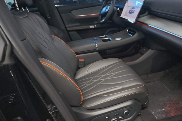 Used CHANGAN NEVO Q07 2025 215 Prestige Edition Right Front Seat