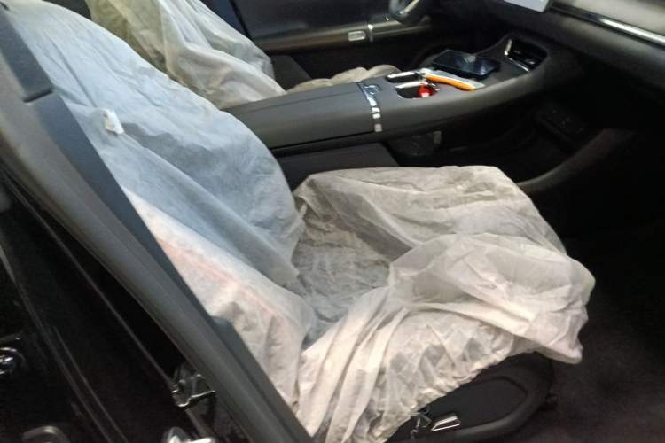 Used CHANGAN NEVO Q07 2025 145 Zun Yao Trim Right Front Seat
