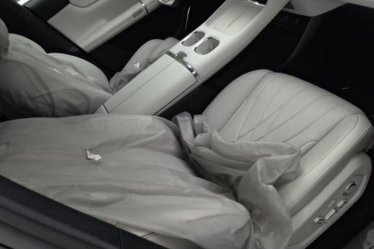 Used CHANGAN NEVO Q07 2025 215 Prestige Edition Right Front Seat