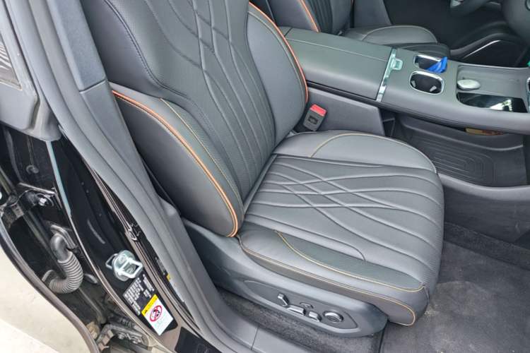 Used CHANGAN NEVO Q07 2025 145 Prestige Edition Right Front Seat