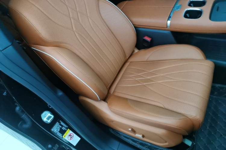 Used CHANGAN NEVO Q07 2025 215 Prestige Edition Right Front Seat