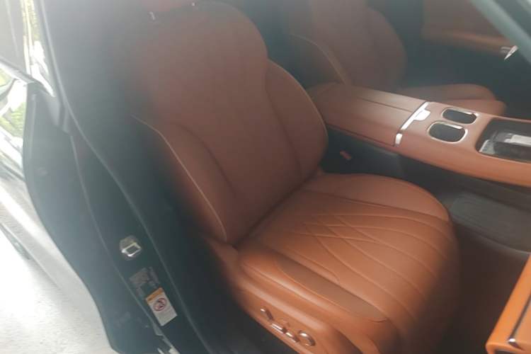 Used CHANGAN NEVO Q07 2025 215 Flagship PLUS Right Front Seat