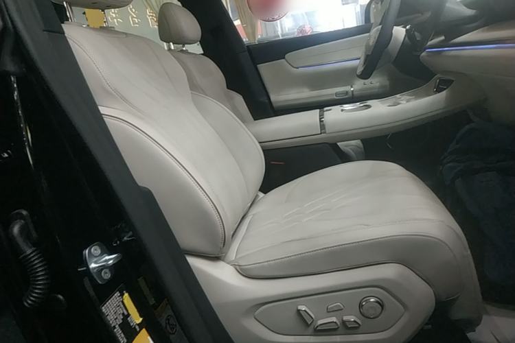 Used CHANGAN NEVO Q07 2025 145 Prestige Edition Right Front Seat