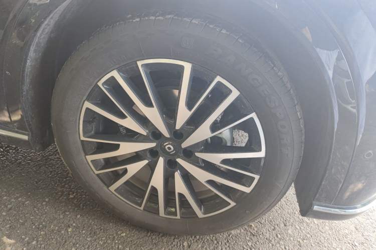 Used CHANGAN NEVO Q07 2025 215 Prestige Edition Right Front Wheel Hub