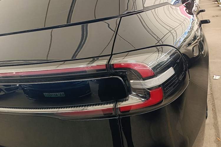 Used CHANGAN NEVO Q07 2025 215 Flagship Edition Right Rear Taillight