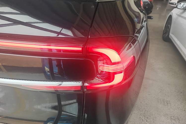 Used CHANGAN NEVO Q07 2025 215 Flagship PLUS Right Rear Taillight