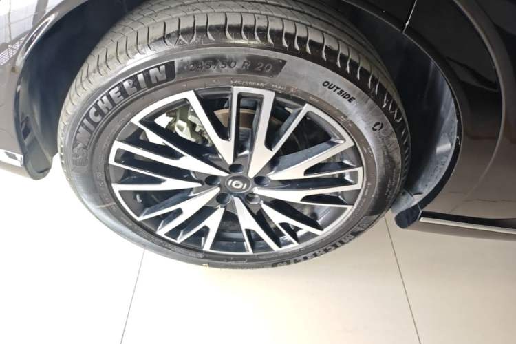 Used CHANGAN NEVO Q07 2025 215 Flagship PLUS Right Rear Wheel Hub