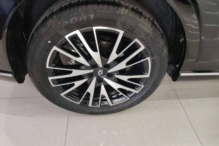 Used CHANGAN NEVO Q07 2025 215 Prestige Edition Right Rear Wheel Hub