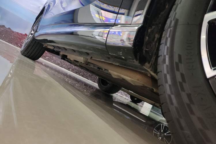 Used CHANGAN NEVO Q07 2025 215 Prestige Edition Right Side Sill
