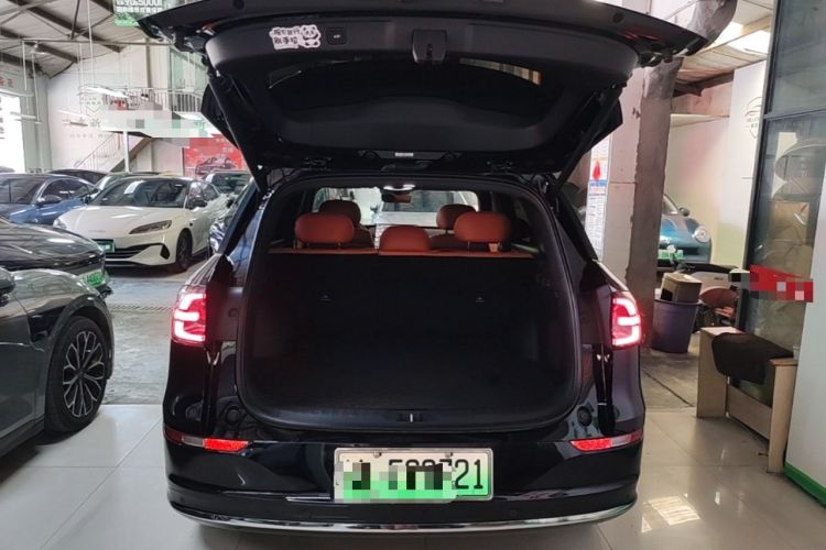 Used CHANGAN NEVO Q07 2025 215 Flagship PLUS Trunk