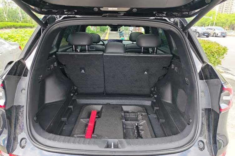 Used CHANGAN NEVO Q07 2025 145 Prestige Edition Trunk