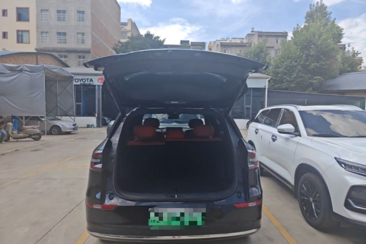 Used CHANGAN NEVO Q07 2025 145 Prestige Edition Trunk