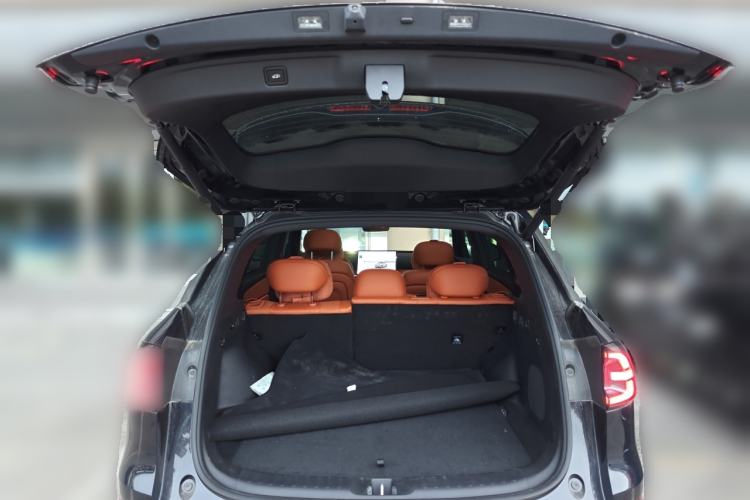 Used CHANGAN NEVO Q07 2025 215 Flagship PLUS Trunk