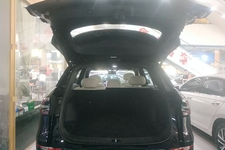 Used CHANGAN NEVO Q07 2025 145 Prestige Edition Trunk